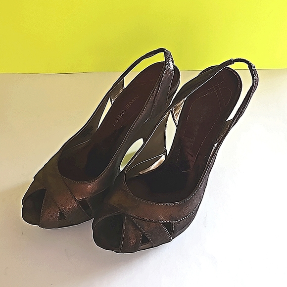 🤎Bronze colored leather/velvet slingback Nine West heels size 7M🤎 - Picture 1 of 8